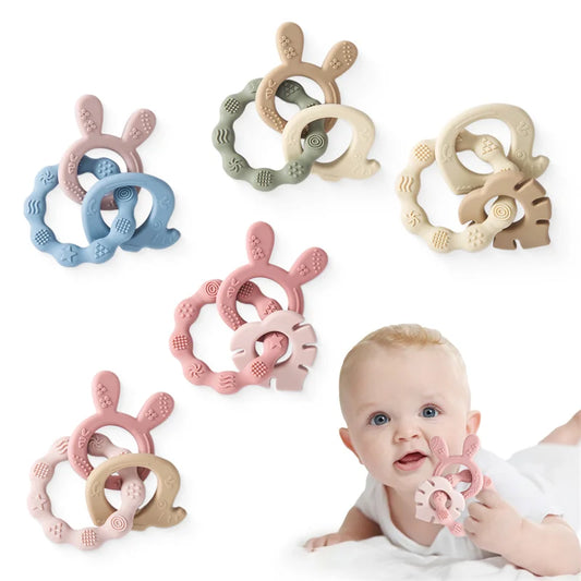 1Pcs Baby Silicone Teether Ring BPA Free Rattles Bracelet Food Grade Newborn Baby Accessories Cartoon Silicone Teething Toys
